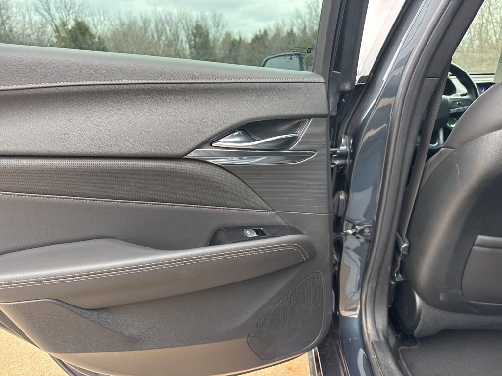 Certified 2025 Cadillac CT4 Sport RWD image 32