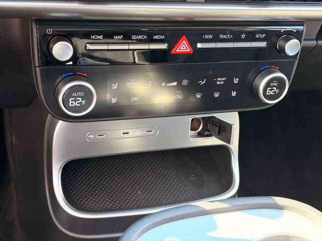 Used 2026 Hyundai Ioniq 9 Limited AWD/4WD image 21
