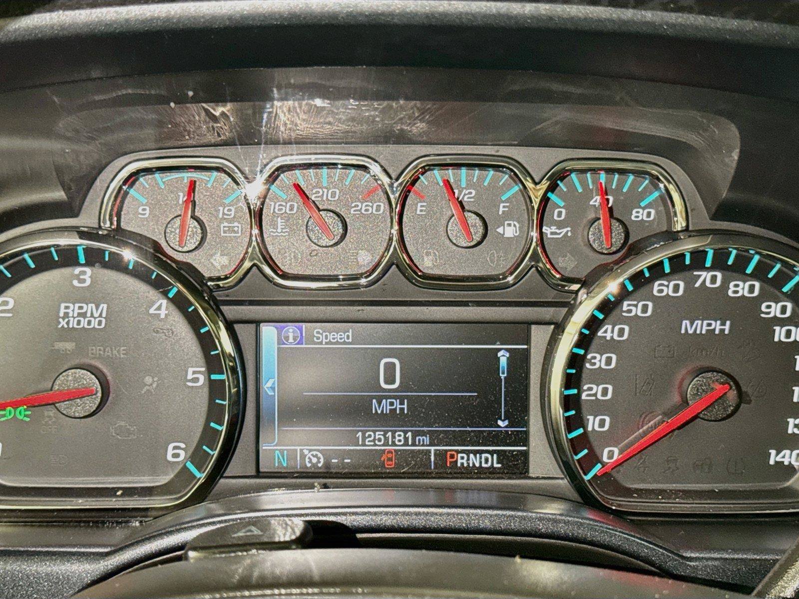 Used 2017 Chevrolet Silverado 1500 LT w/ All Star Edition AWD/4WD image 10