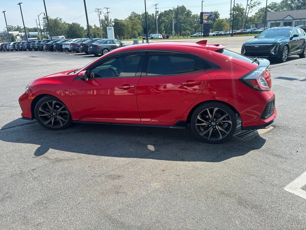 Used 2019 Honda Civic Sport Touring image 6