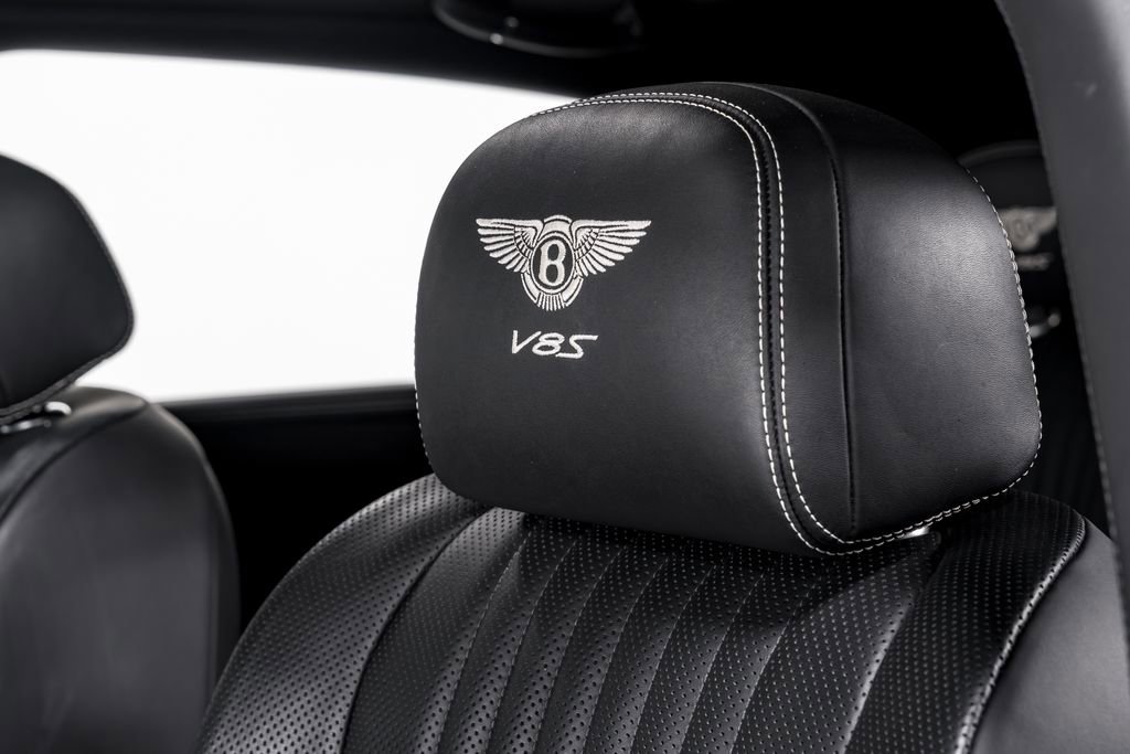 Used 2018 Bentley Flying Spur S V8 image 16