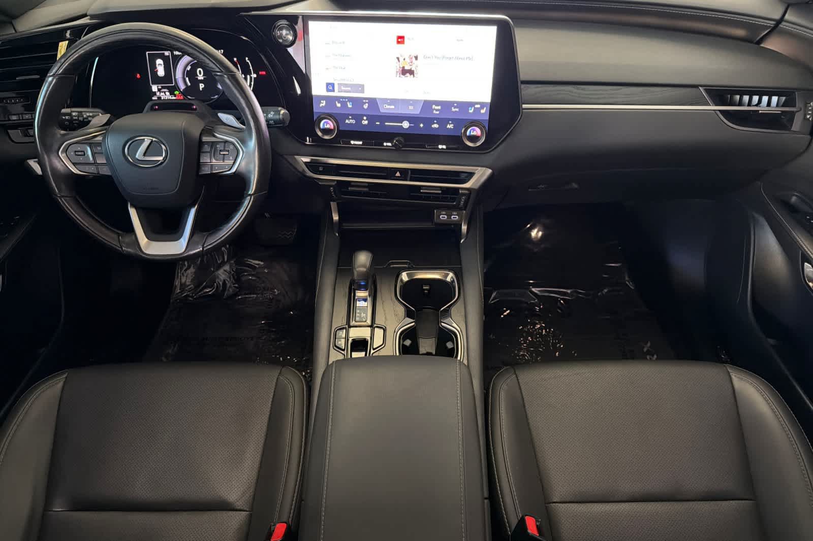 Used 2024 Lexus RX 350h w/ Convenience Package AWD/4WD image 3