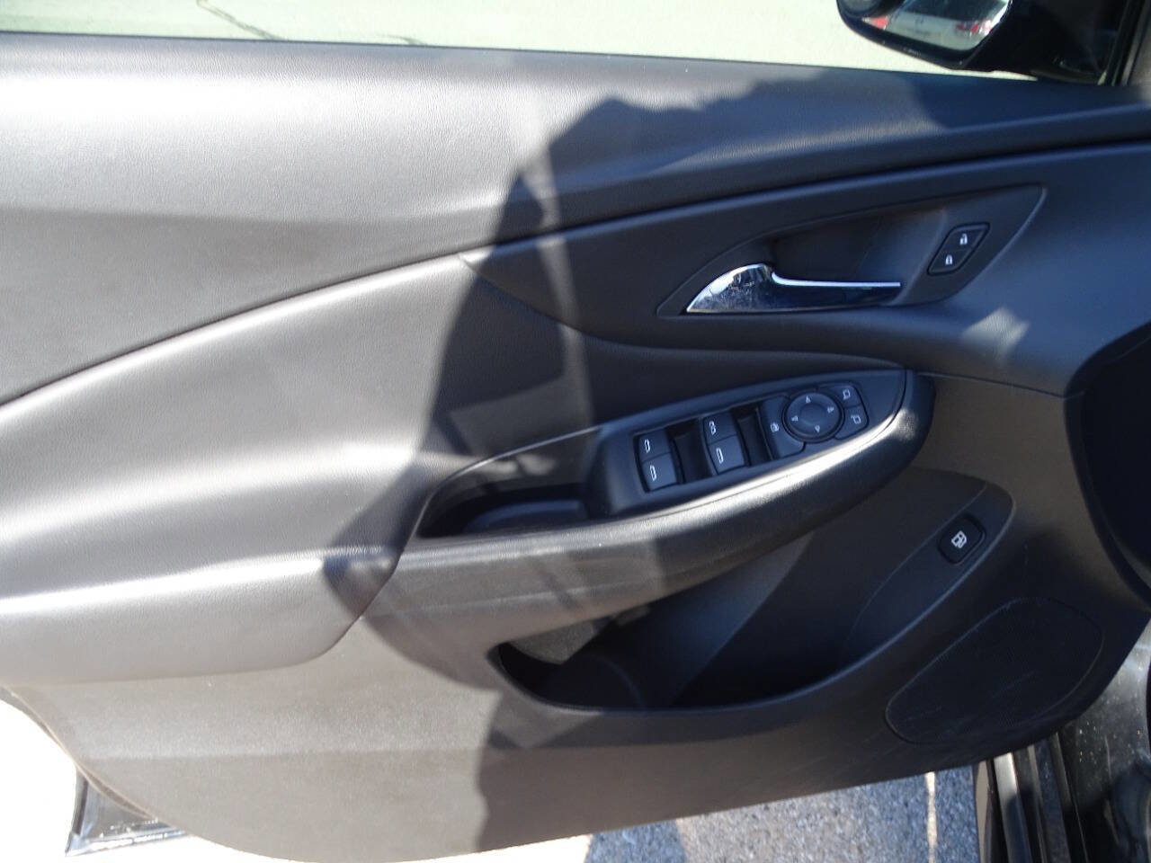 Used 2017 Chevrolet Volt LT image 13