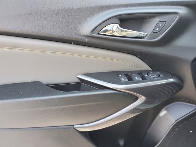 Certified 2024 Chevrolet Trax ACTIV w/ Sunroof Package image 16