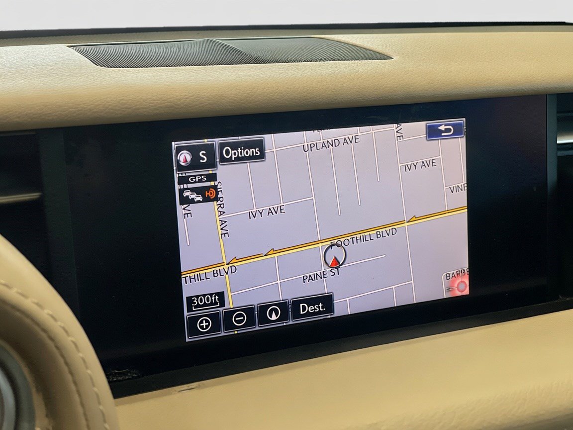 Used 2015 Lexus IS 350 RWD image 9