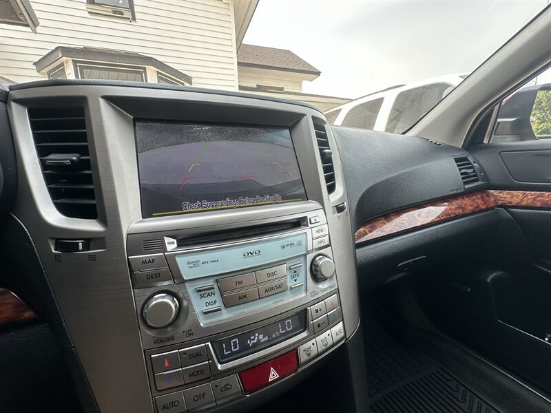 Used 2012 Subaru Outback 3.6R Limited AWD/4WD image 26