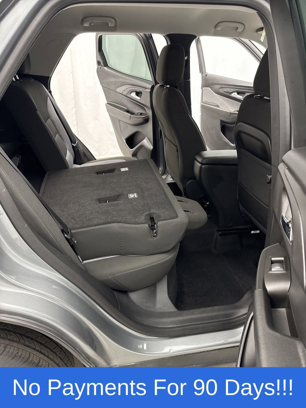 Used 2025 Chevrolet TrailBlazer LT AWD/4WD image 36