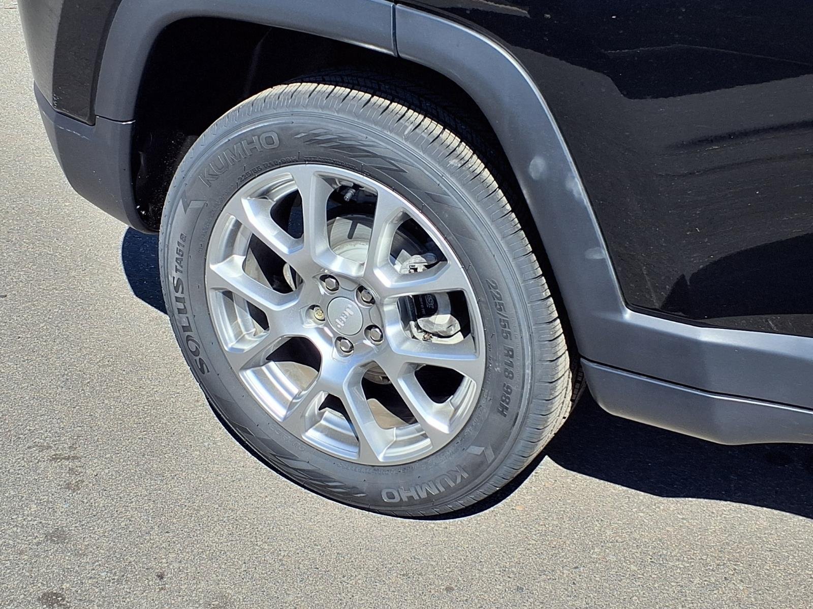 Certified 2023 Jeep Compass Latitude AWD/4WD image 26