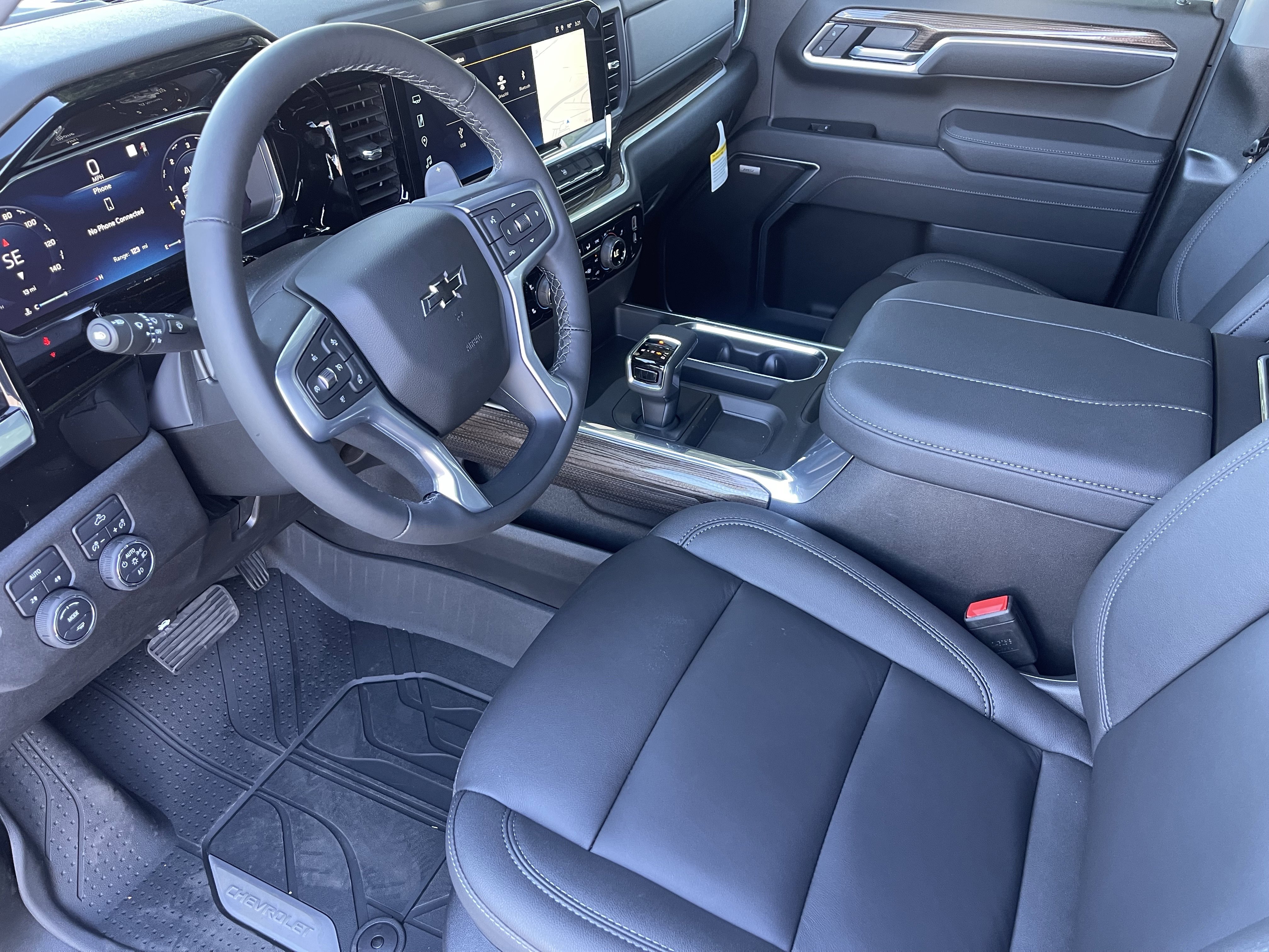 New 2026 Chevrolet Silverado 1500 RST w/ Redline Edition image 10