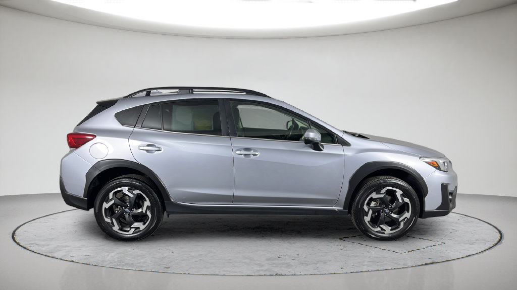 Used 2022 Subaru Crosstrek 2.5i Limited w/ Moonroof Package 2 AWD/4WD image 4