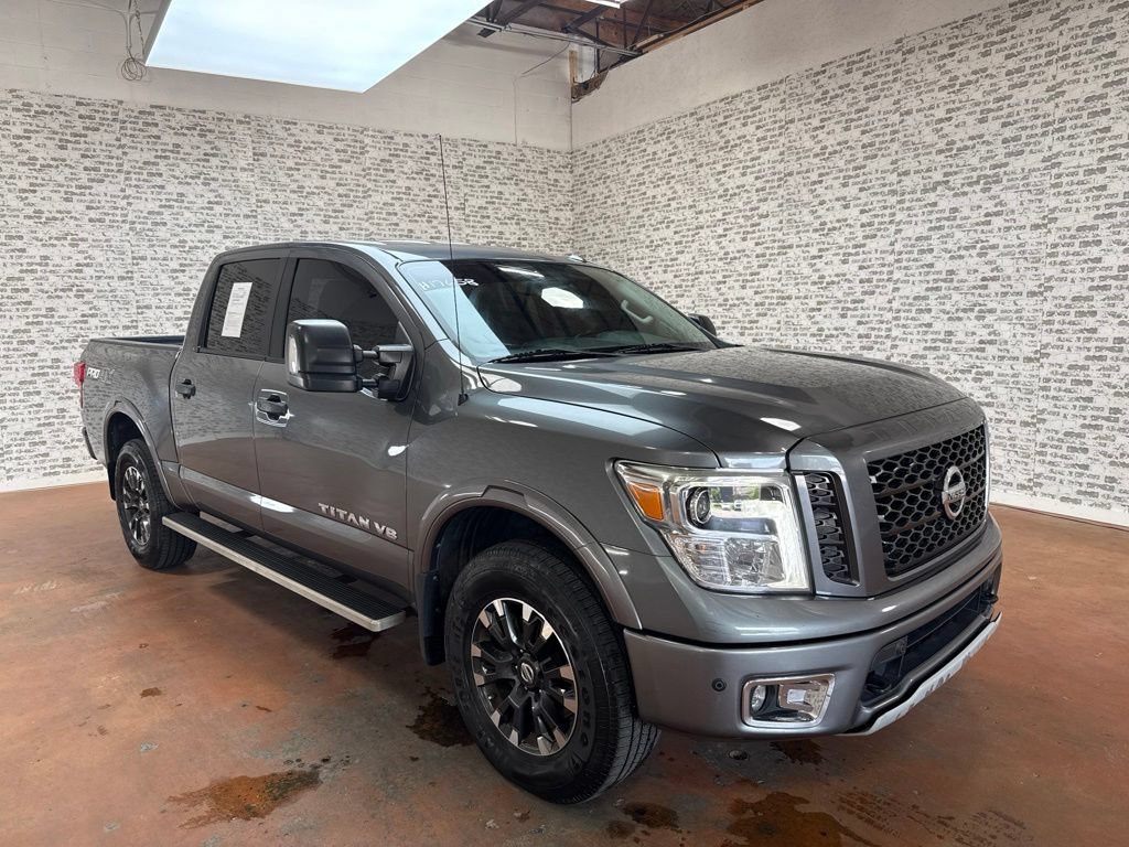 Used 2019 Nissan Titan PRO-4X w/ Pro-4x Convenience Package AWD/4WD image 1