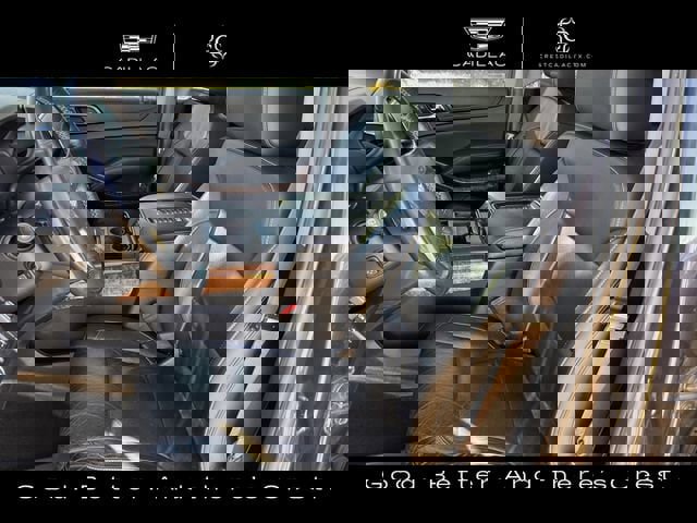 Used 2017 Chevrolet Suburban Premier image 22