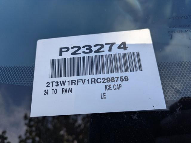 Used 2024 Toyota RAV4 XLE image 37