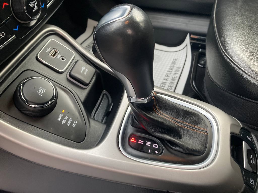 Used 2021 Jeep Compass Latitude w/ Convenience Group image 31