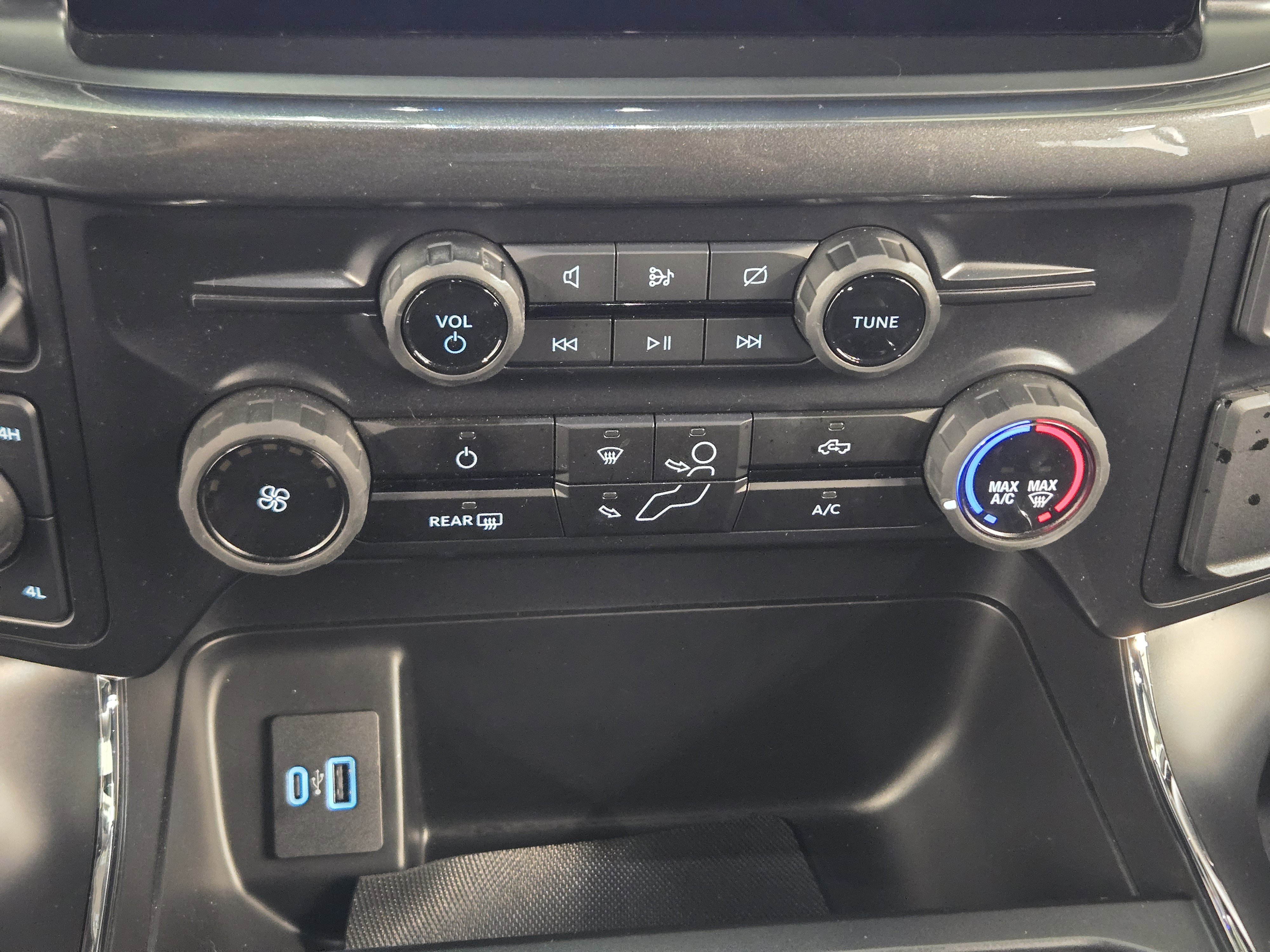 Certified 2024 Ford F150 STX image 18