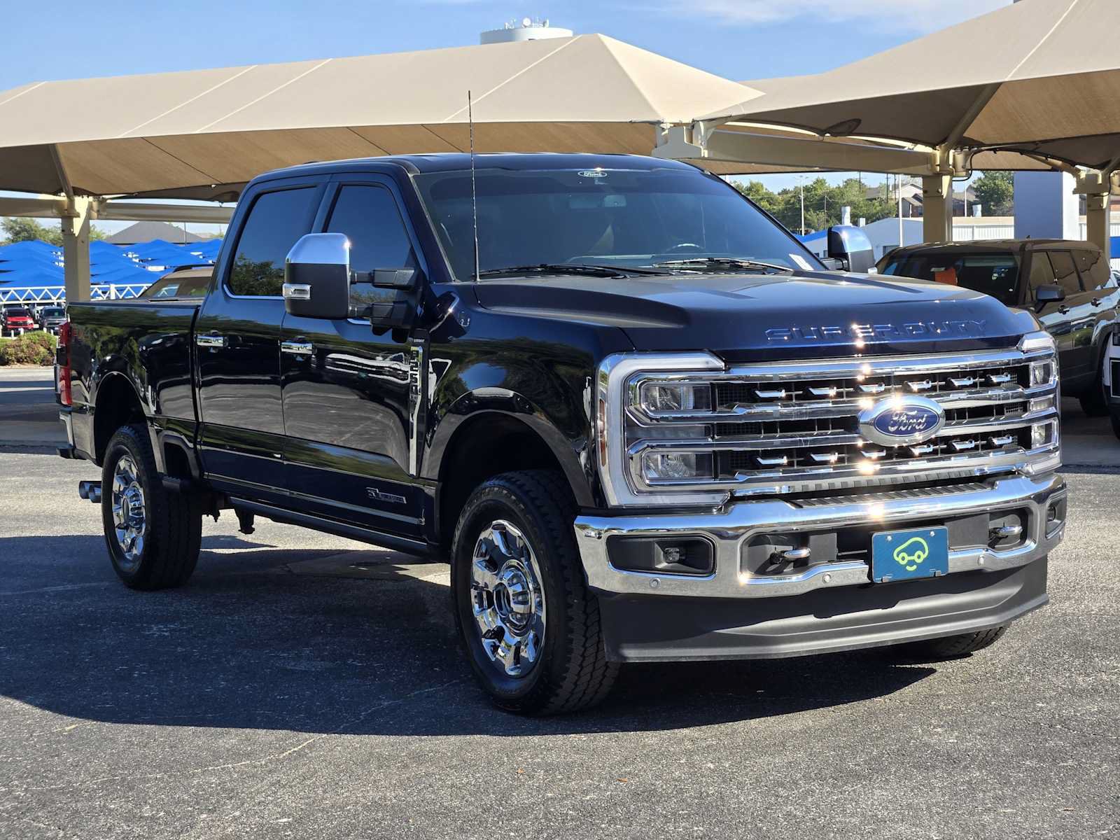 Used 2024 Ford F250 Lariat w/ Lariat Ultimate Package AWD/4WD image 3