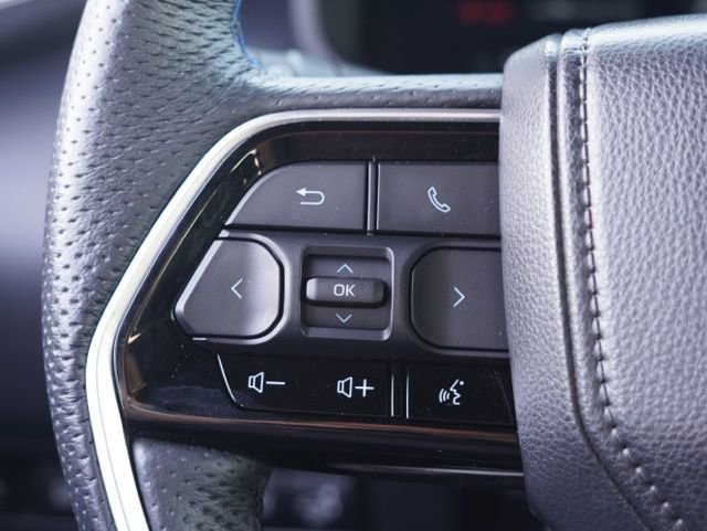 Used 2023 Toyota Tundra Platinum w/ Advanced Package image 29