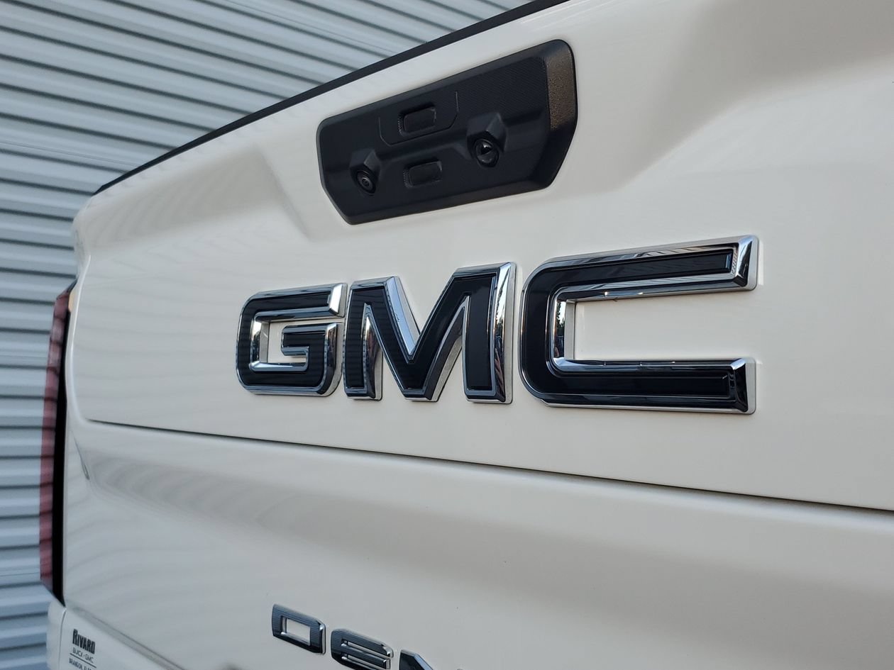 Used 2024 GMC Sierra 2500 Denali Ultimate w/ Max Trailering Package AWD/4WD image 6
