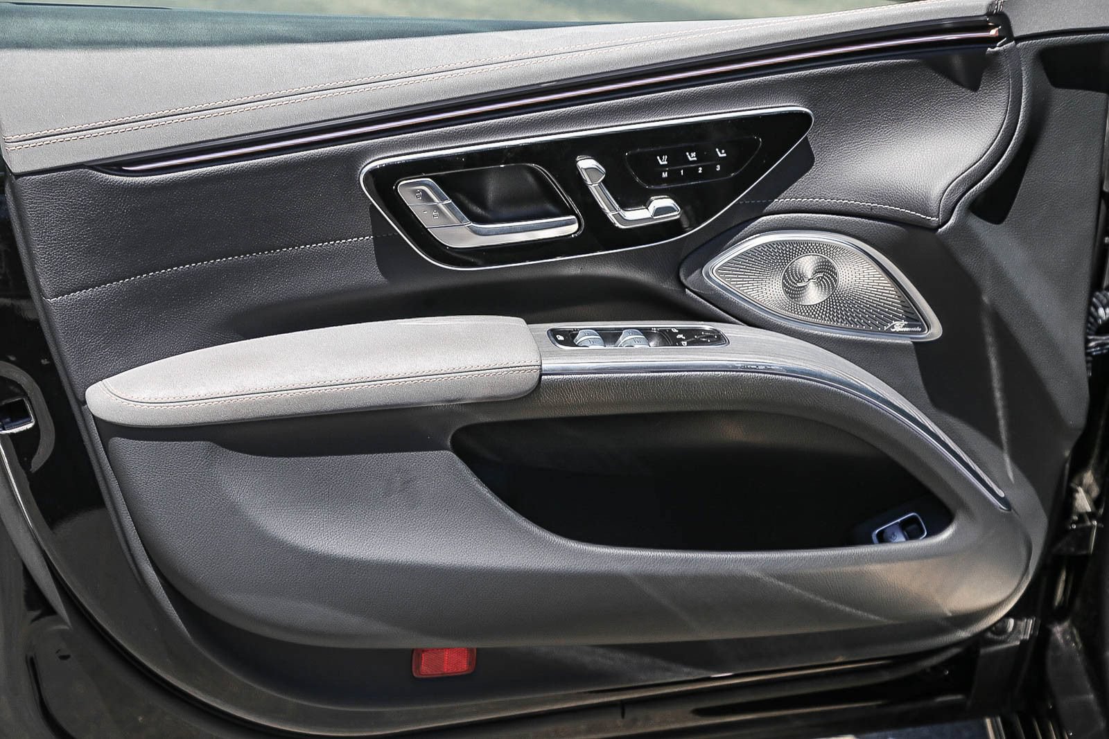 Certified 2023 Mercedes-Benz EQS 580 4MATIC Sedan image 18