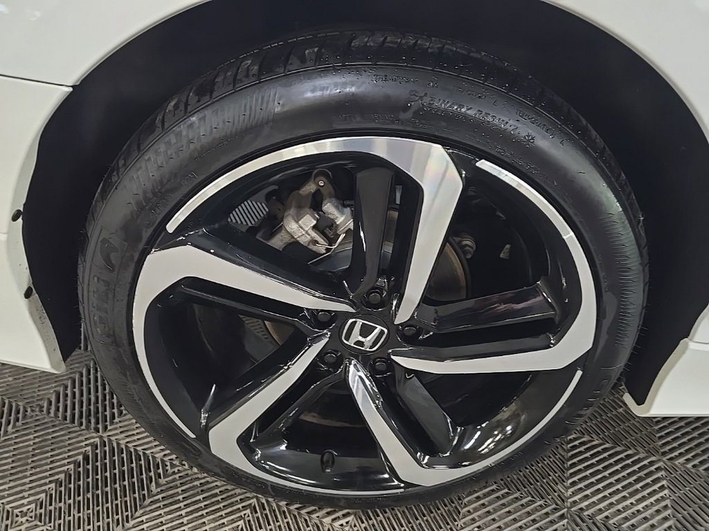 Used 2022 Honda Accord Sport image 13