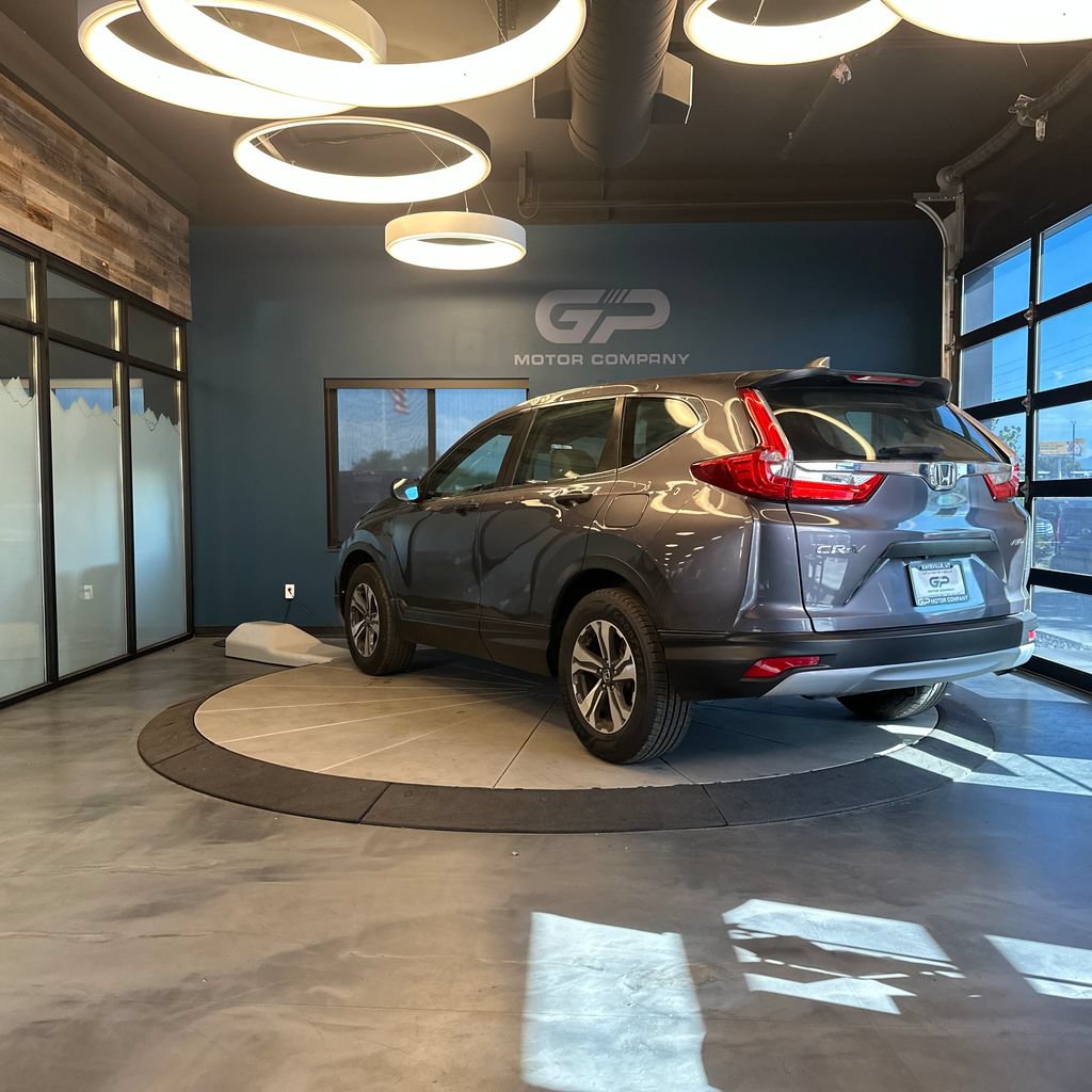 Used 2017 Honda CR-V LX image 5