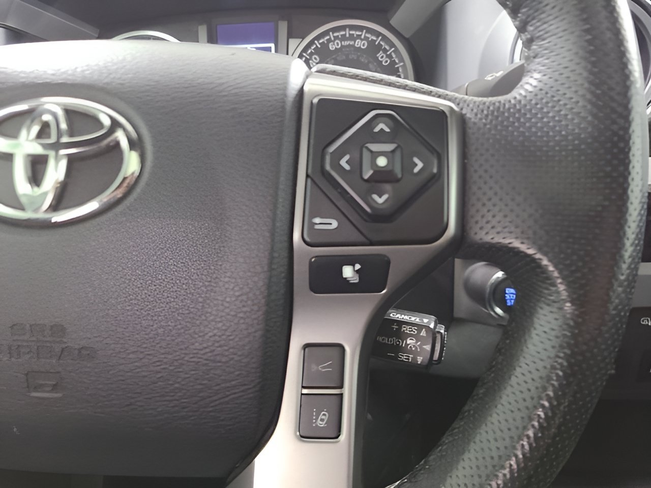 Used 2022 Toyota Tacoma Limited AWD/4WD image 27