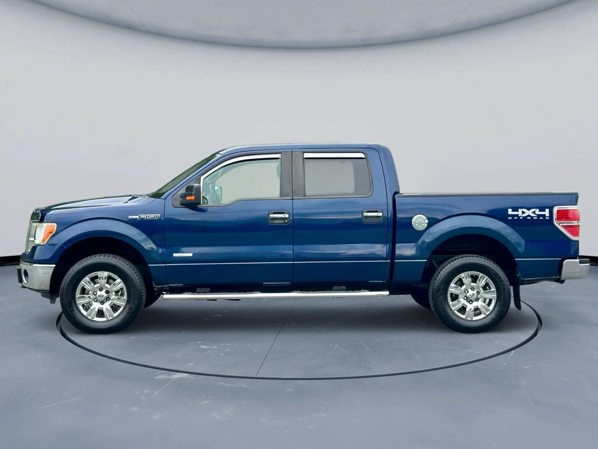 Used 2012 Ford F150 XLT w/ XLT Chrome Pkg AWD/4WD image 3