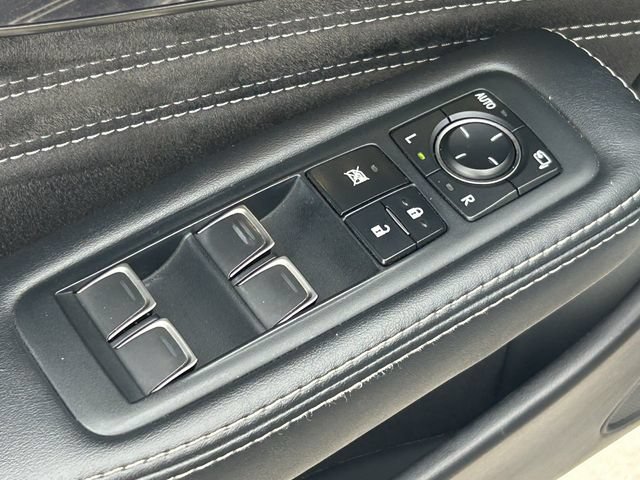 Used 2018 Lexus LS 500 w/ Accessory Package (Z2) RWD image 24