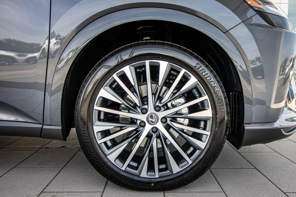 Used 2026 Lexus RX 350 Premium Plus FWD image 4