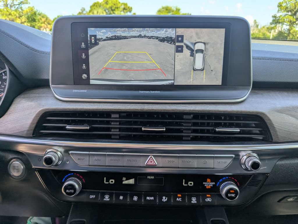 Certified 2022 Kia Telluride SX w/ Towing Package FWD image 26