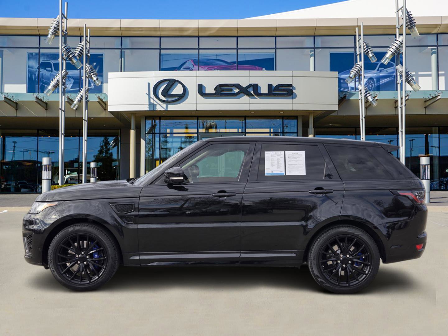 Used 2017 Land Rover Range Rover Sport SVR image 3