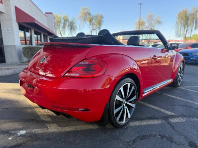 Used 2014 Volkswagen Beetle R-Line FWD image 3