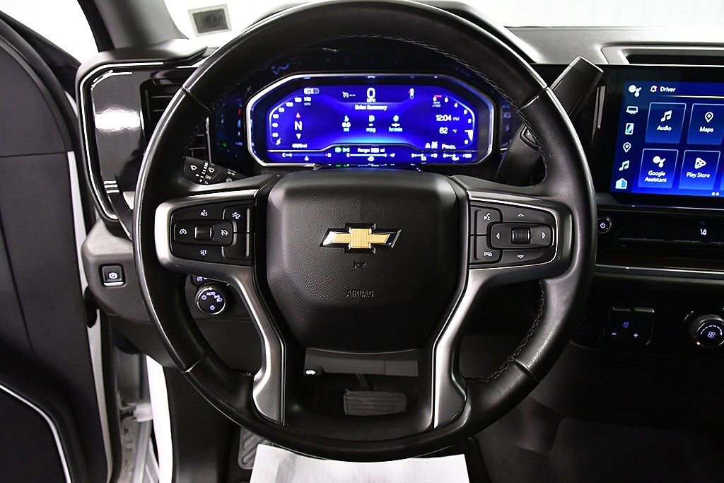 Used 2024 Chevrolet Silverado 2500 LT image 21
