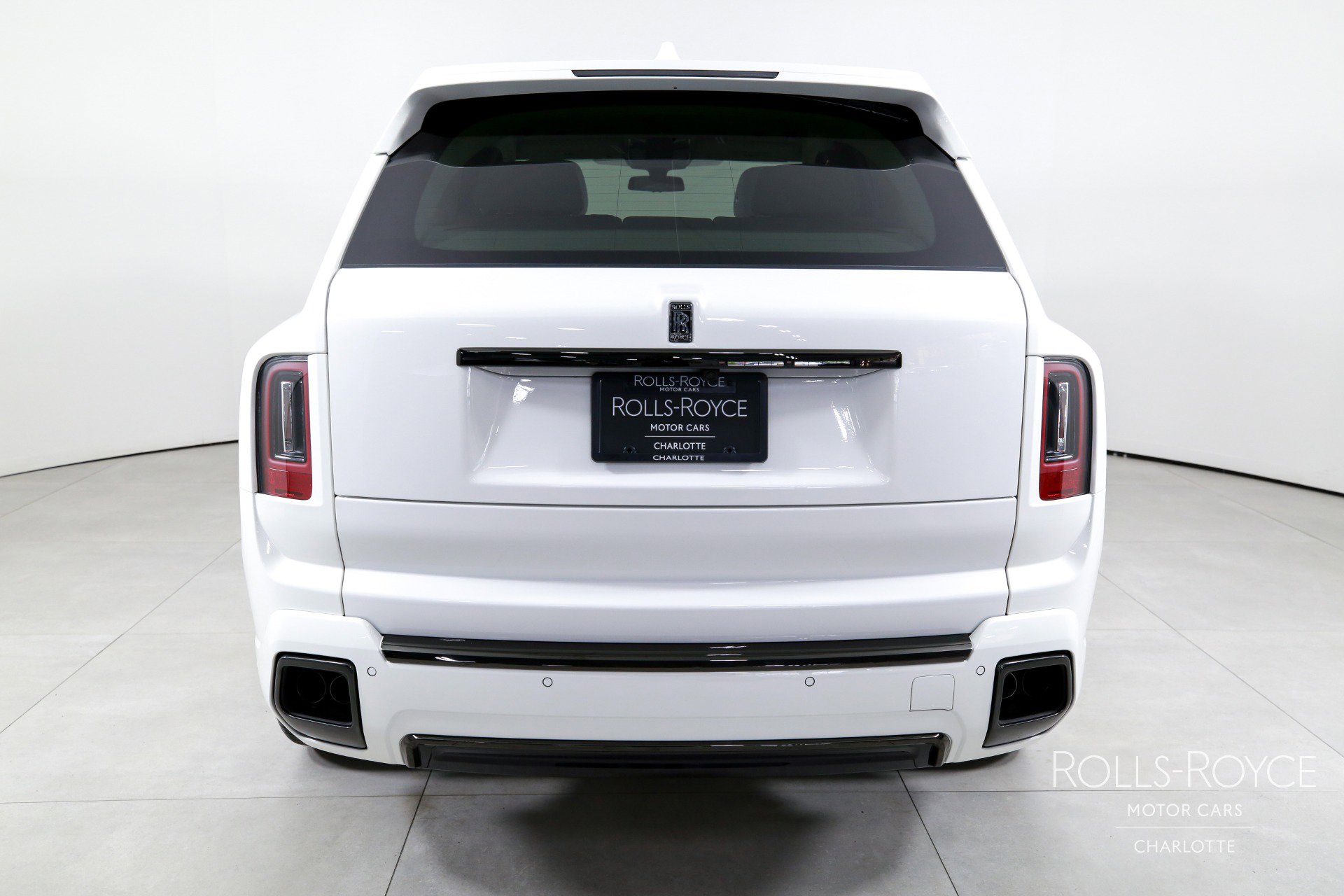 New 2026 Rolls-Royce Cullinan Black Badge AWD/4WD image 9