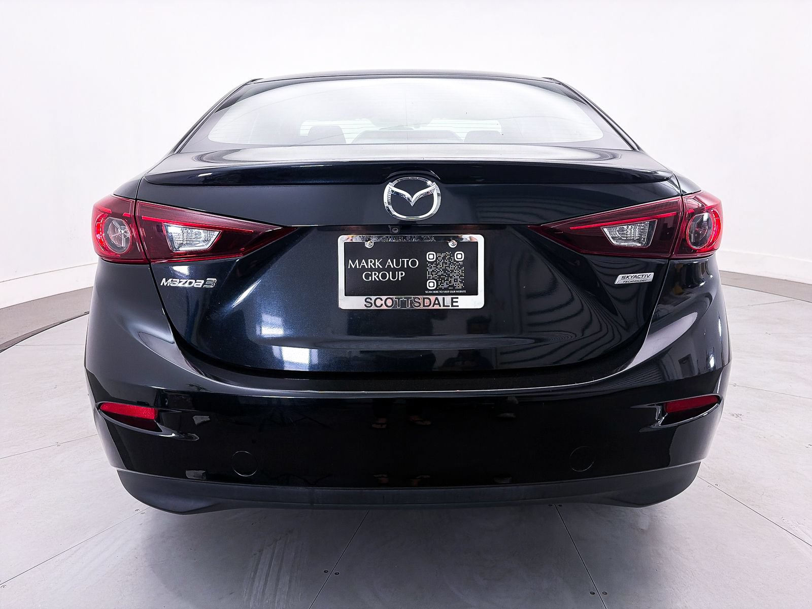 Used 2016 MAZDA MAZDA3 i Touring FWD image 10