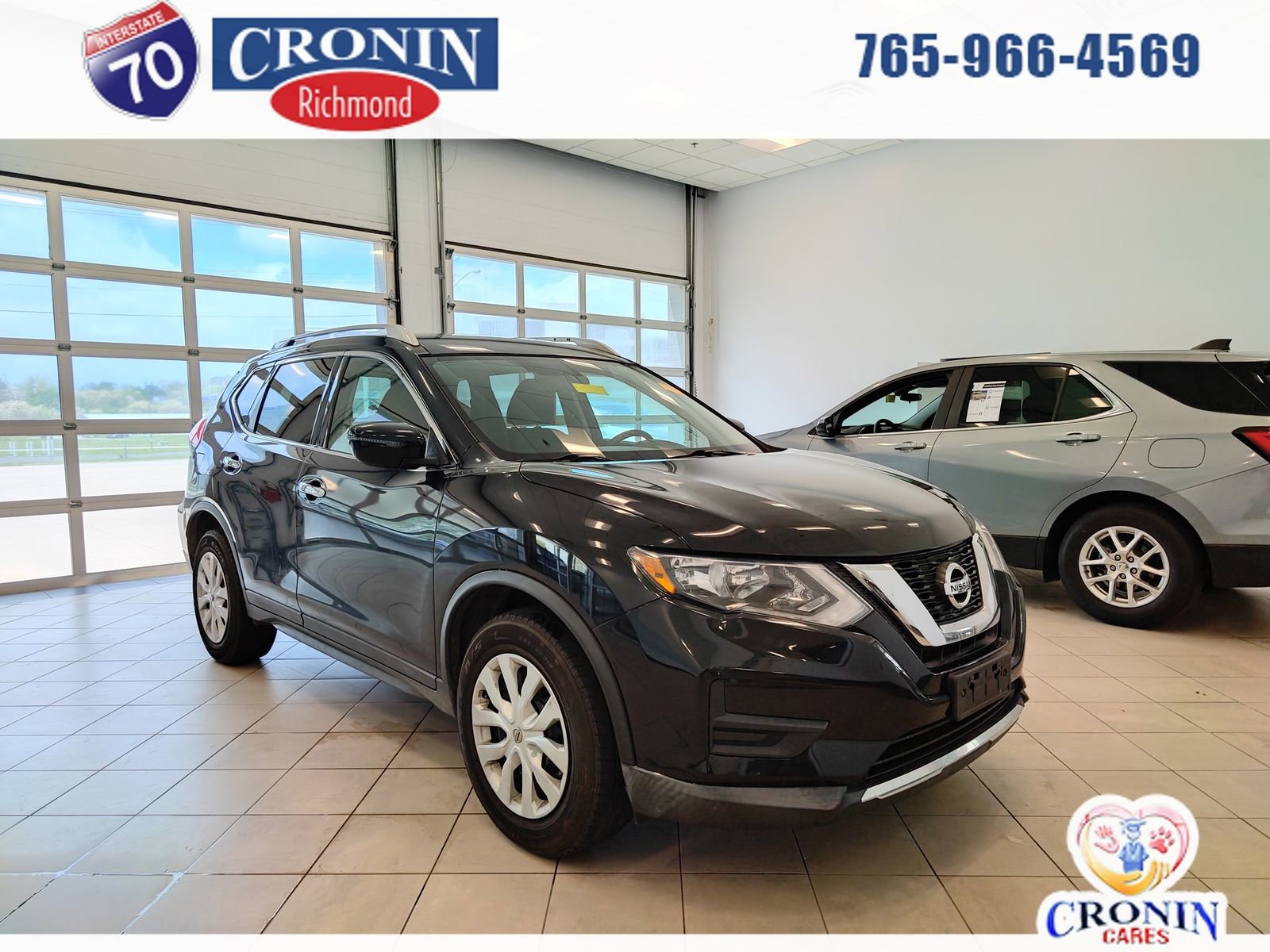 Used 2017 Nissan Rogue S w/ S Appearance Package AWD/4WD image 1