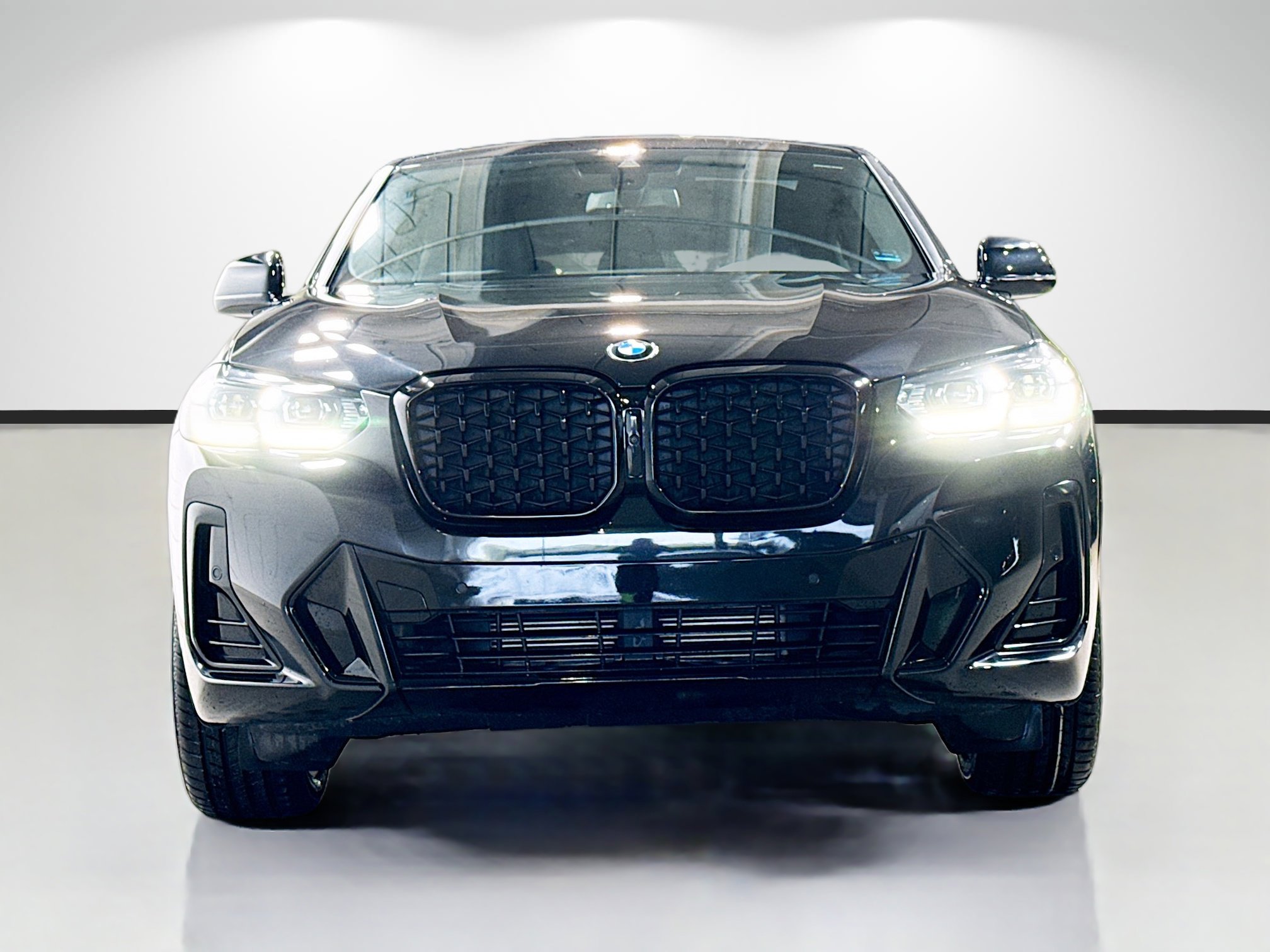 Certified 2023 BMW X4 xDrive30i w/ M Sport Package image 8