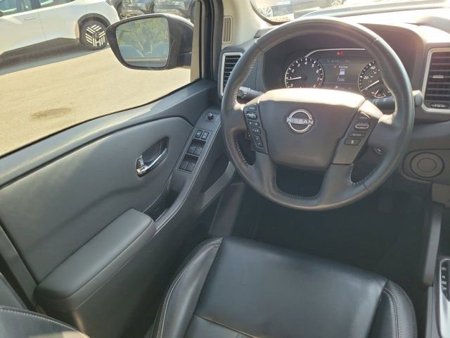 Certified 2024 Nissan Frontier SL w/ Technology Package image 20
