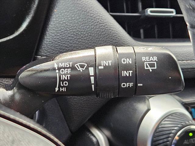 Used 2019 Toyota RAV4 Limited FWD image 25