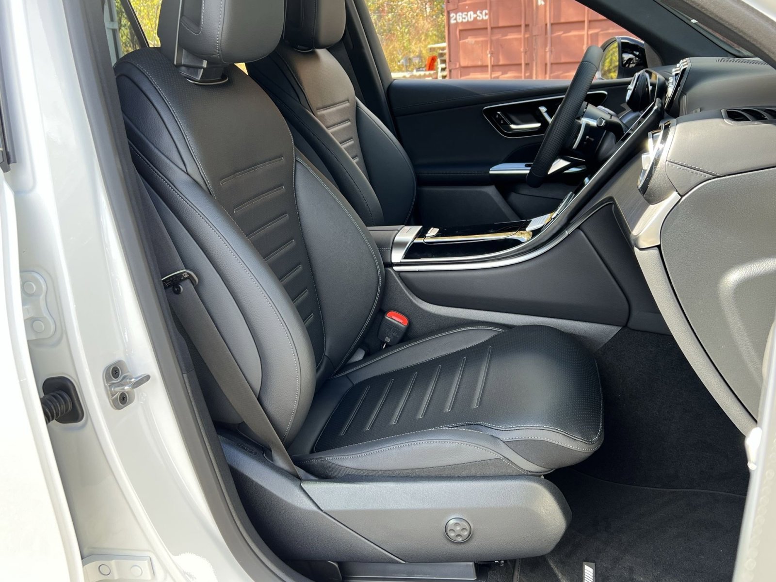 New 2026 Mercedes-Benz GLC 300 4MATIC image 26