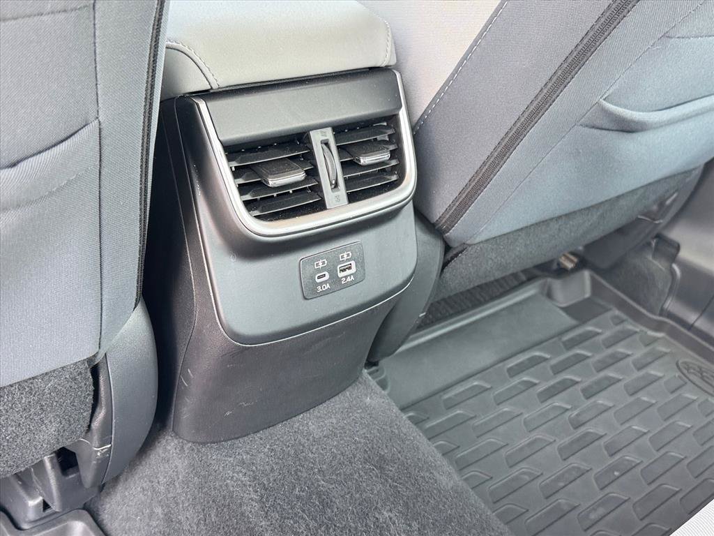 Used 2023 Subaru Legacy Premium AWD/4WD image 11