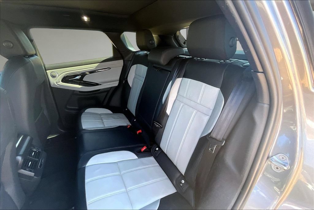 Used 2022 Land Rover Range Rover Evoque R-Dynamic SE AWD/4WD image 26