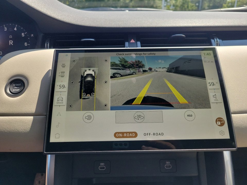 Used 2024 Land Rover Discovery Sport S image 22