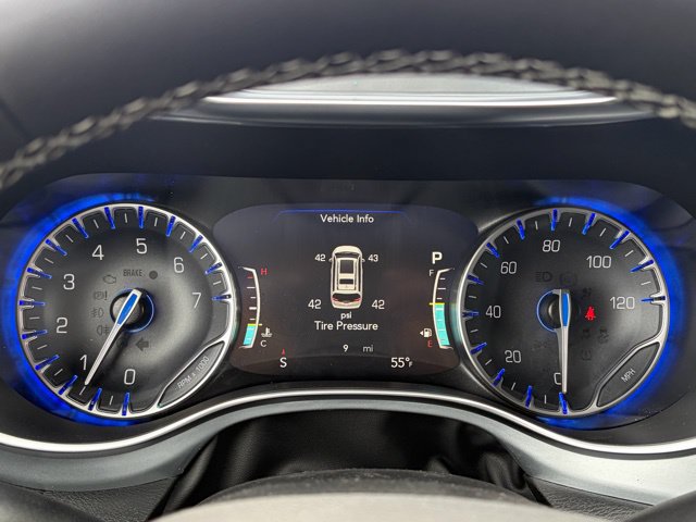 New 2026 Chrysler Pacifica Limited w/ S Appearance Package FWD image 19
