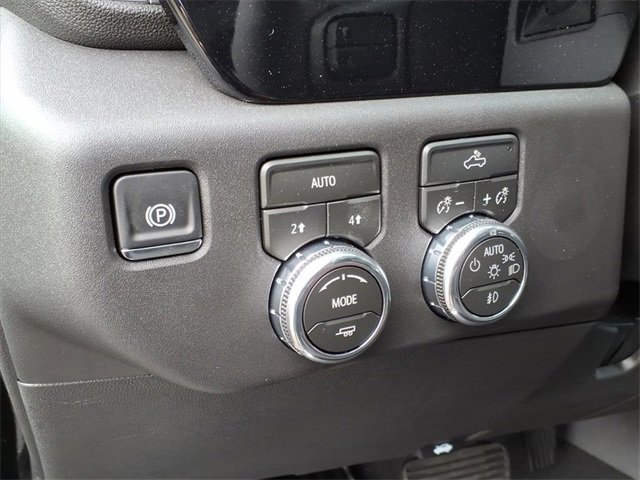 New 2026 GMC Sierra 1500 Elevation image 19