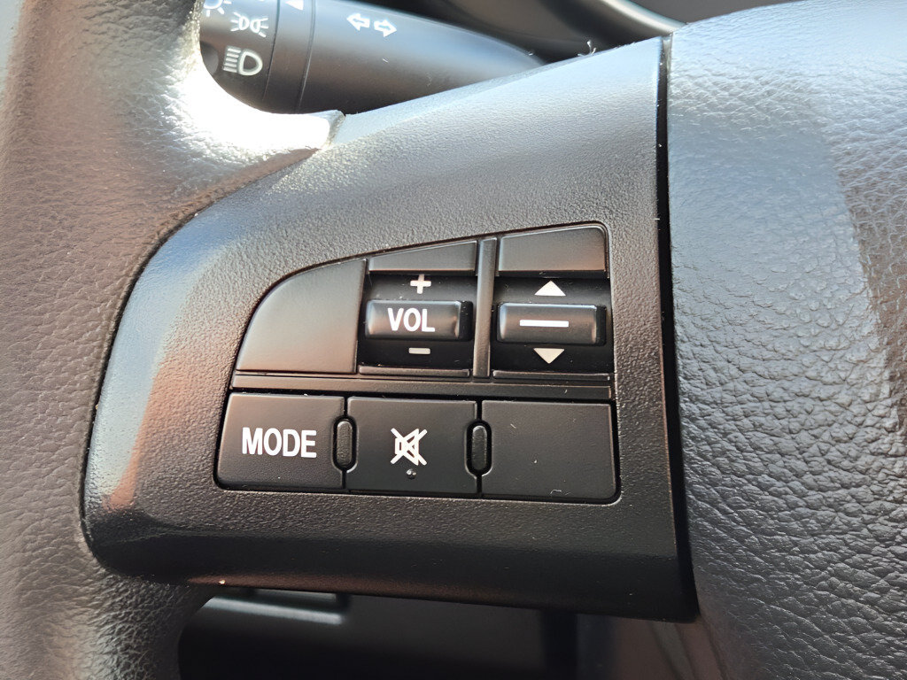 Used 2013 MAZDA MAZDA5 Sport FWD image 28