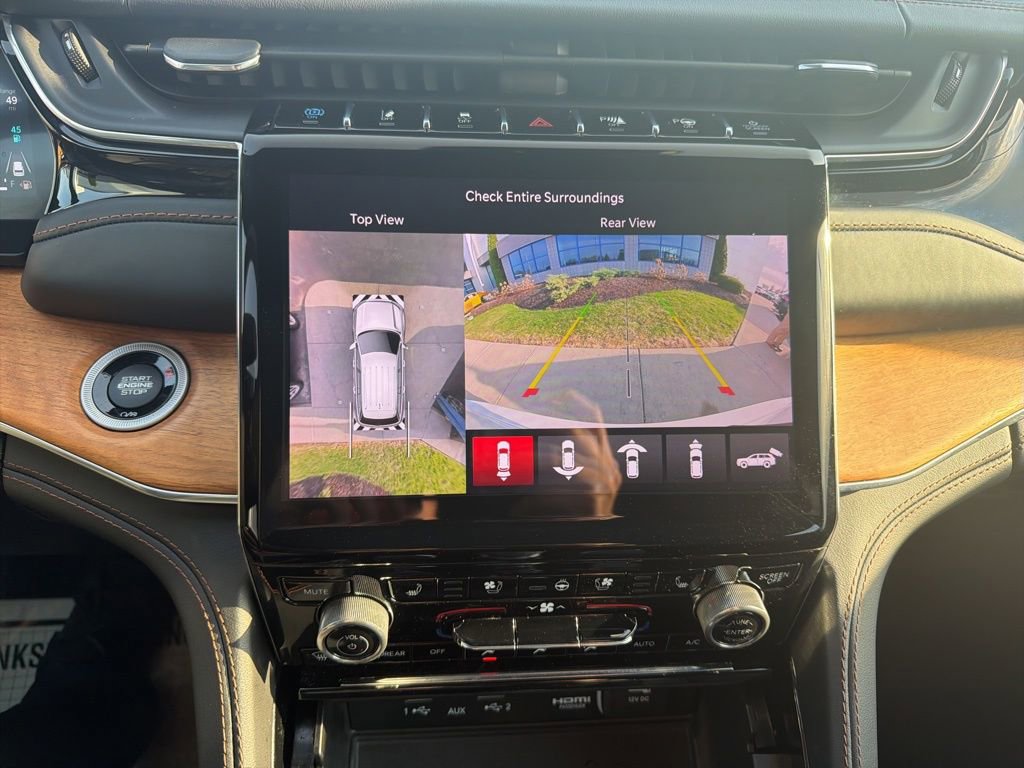 Used 2022 Jeep Grand Cherokee Summit image 31