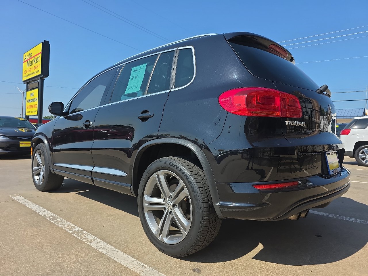 Used 2017 Volkswagen Tiguan Sport image 7