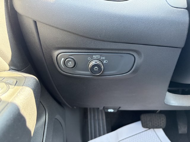 Used 2024 Chevrolet Equinox LT AWD/4WD image 21