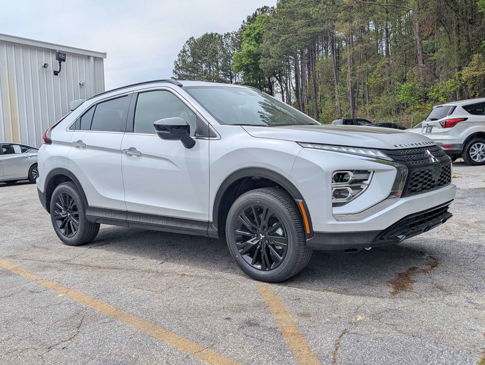 New 2026 Mitsubishi Eclipse Cross AWD image 2